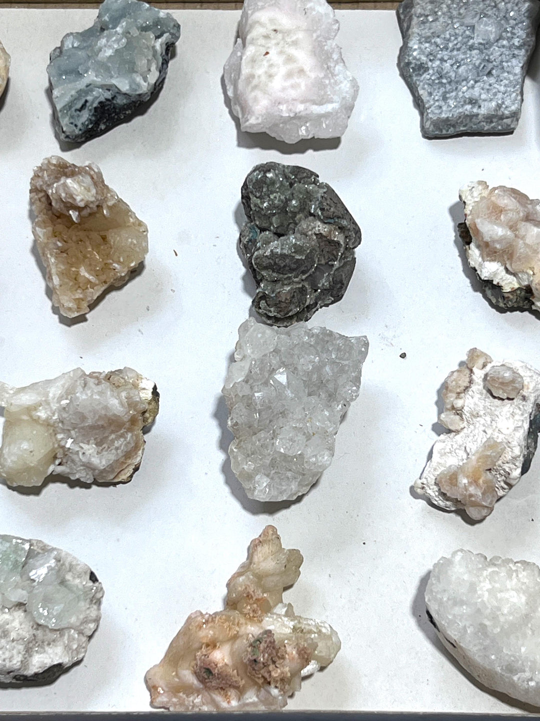 Zeolite Crystal Collection Lot (24 Mixed Pieces) Wholesale Box Flat Rough Raw Apophyillite Stilbite Amethyst Thomsonite