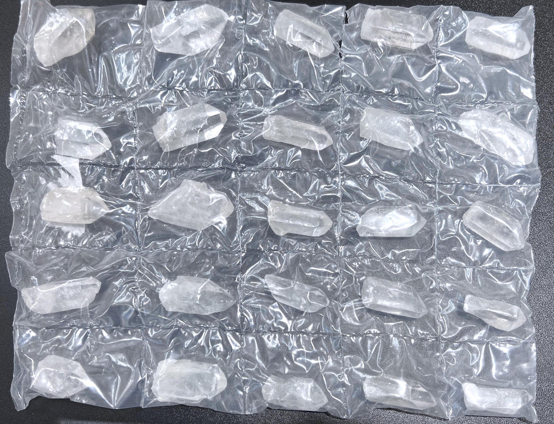 Clear Quartz Crystal Points (25 Pieces) Assorted Flat Pack Rough Raw Gemstones Bulk Wholesale