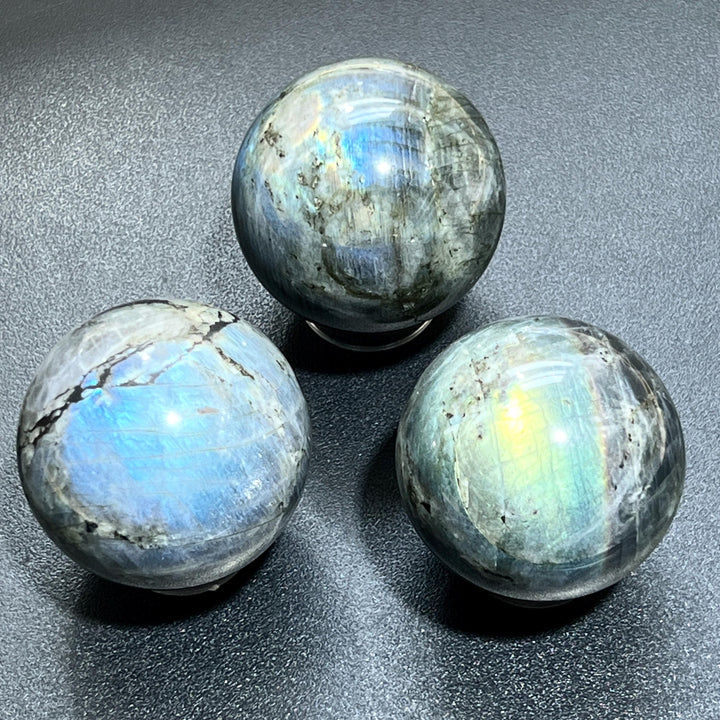 Flashy Labradorite Spheres (50-60mm) Wholesale Carving