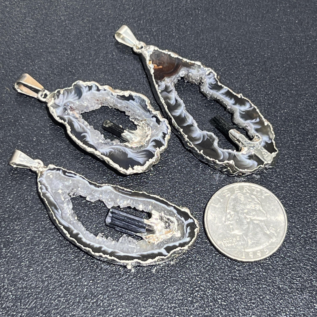 Oco Geode Druzy with Tourmaline Crystal Point Pendant (Silver Plated) Wholesale