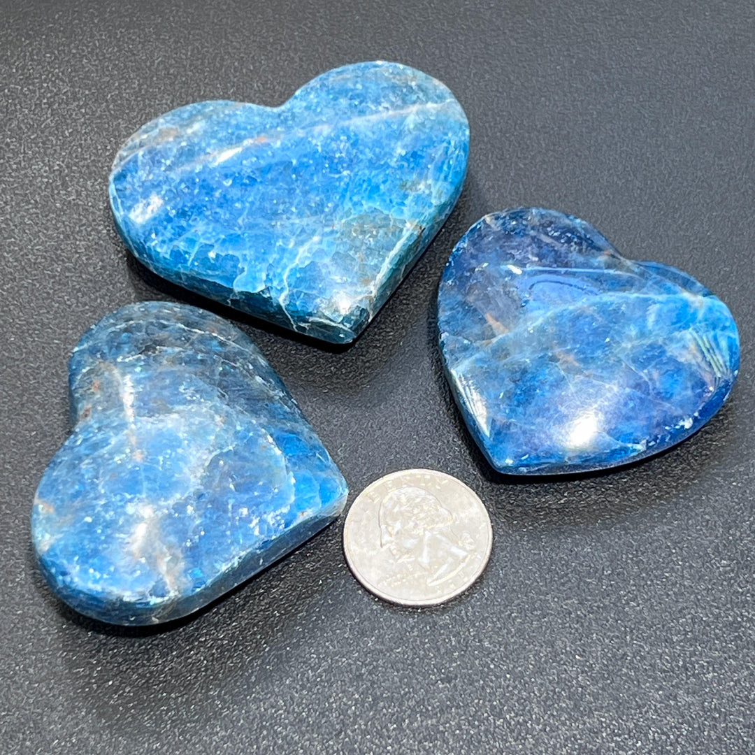 Blue Apatite Heart Polished Crystal Carving Gemstones